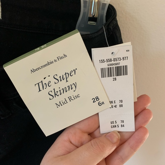 NWT A&F Black Skinny Jeans - Super Skinny Mid Rise - Picture 3 of 4